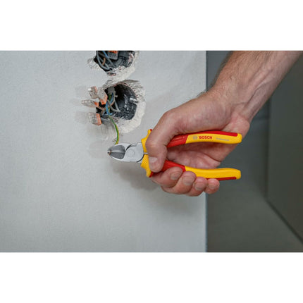 V2H158742D6D5EE91F3C7F10594BFF9465AR7466140P3