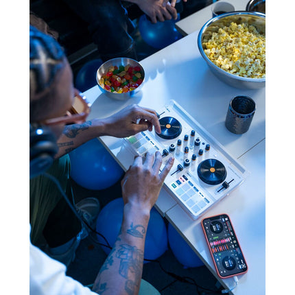 V2HB084284D4E4114BEF01A6D82874F8485R6867400P9